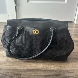 Coach Black Signature Turnlock Tote Shoulder Bag Jacquard